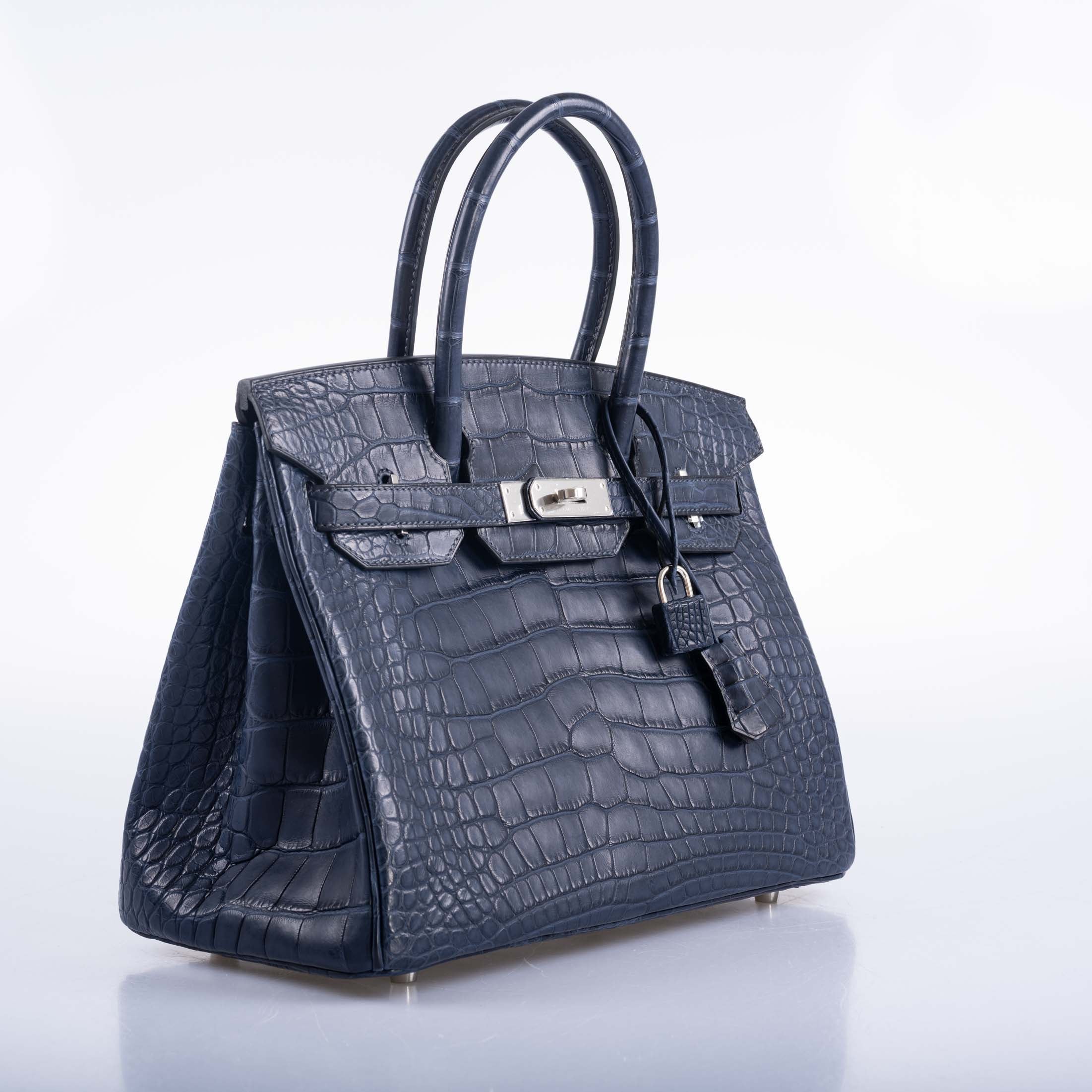 Hermès HSS Birkin 30 Blue Marine Alligator - Exquisite Design & Quality 7 Hermès HSS Birkin 30 Blue Marine Alligator - Exquisite Design & Quality - Image 7