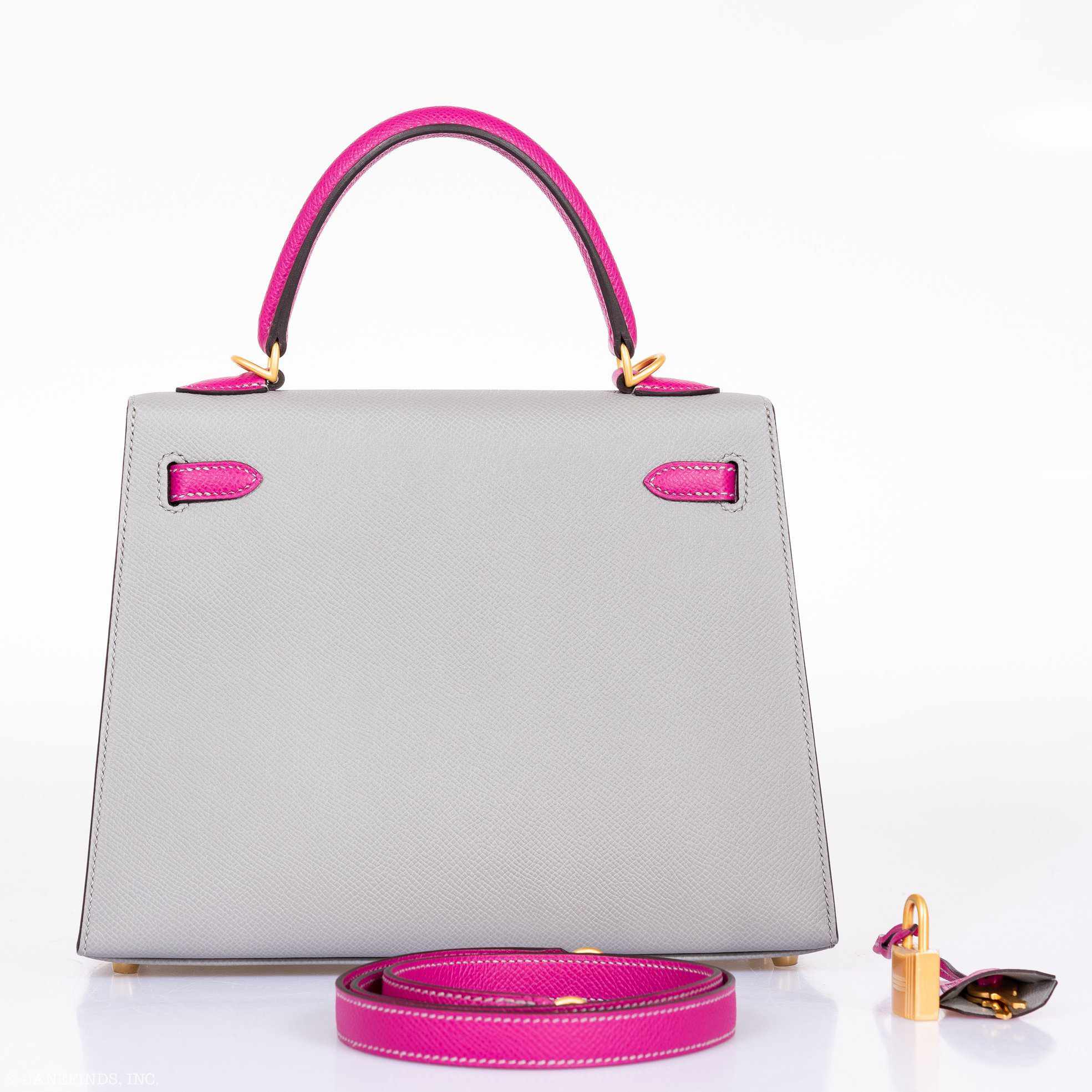 Hermès Kelly 25 Sellier HSS Bi-Color Gris Mouette Bag - Elegant Epsom Leather 4 Hermès Kelly 25 Sellier HSS Bi-Color Gris Mouette Bag - Elegant Epsom Leather - Image 4