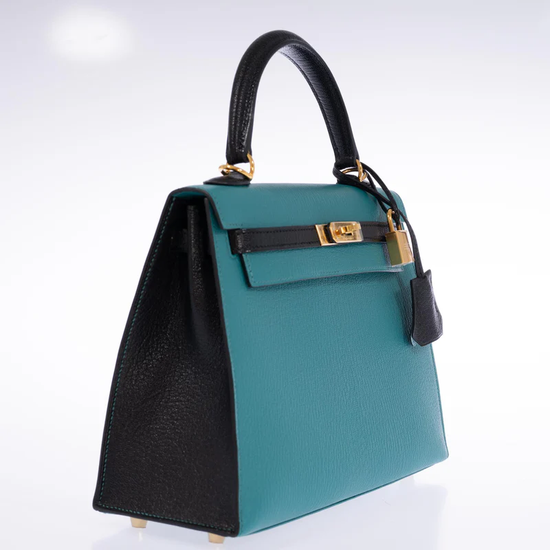 Hermès Kelly 25 Sellier HSS Blue Paon & Black Chevre - Gold Hardware 5 Hermès Kelly 25 Sellier HSS Blue Paon & Black Chevre - Gold Hardware - Image 5